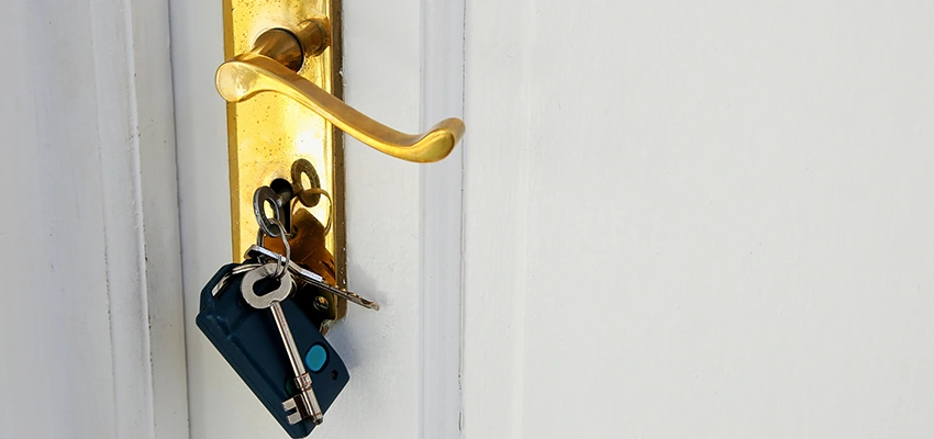 Broken Door Key Extraction in Clearlake, CA